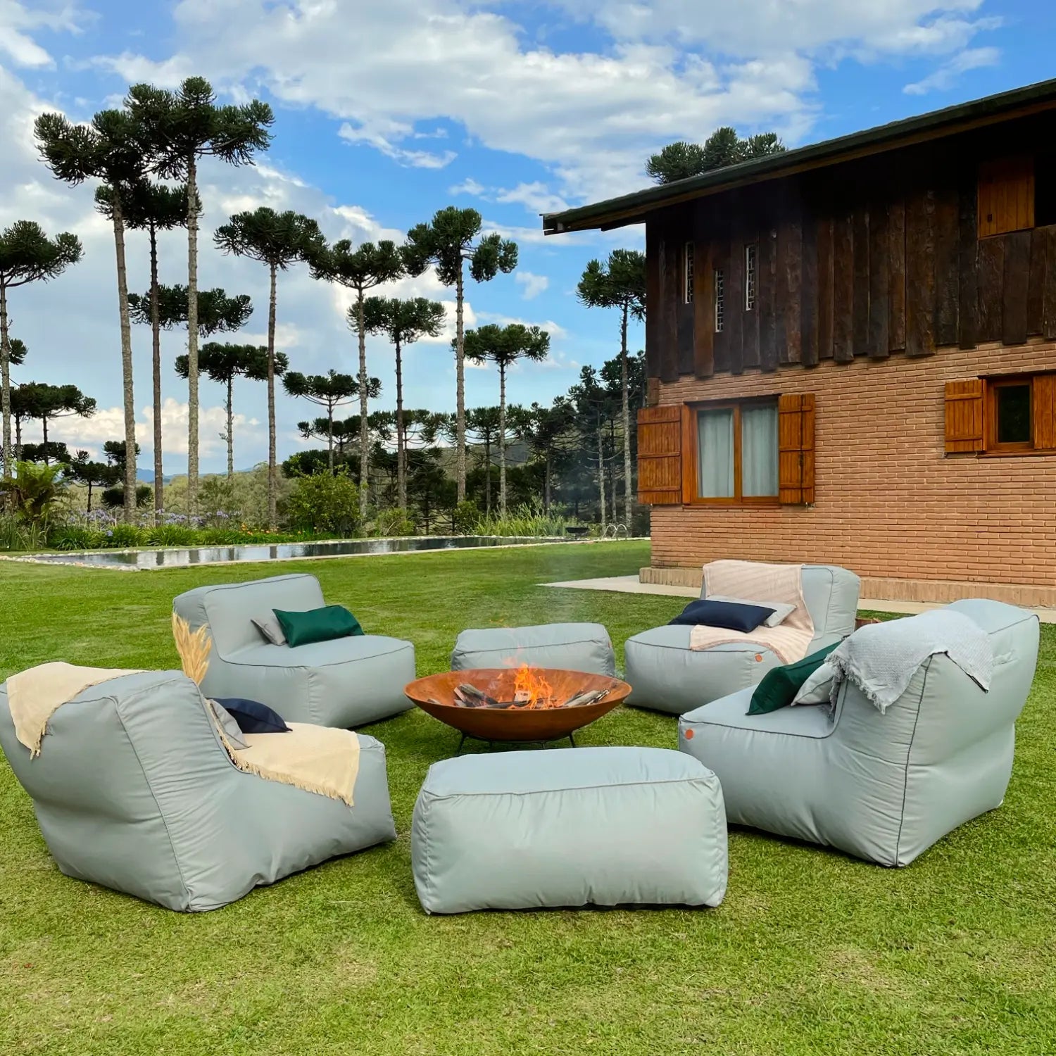 Joy Lounge Chair Garden