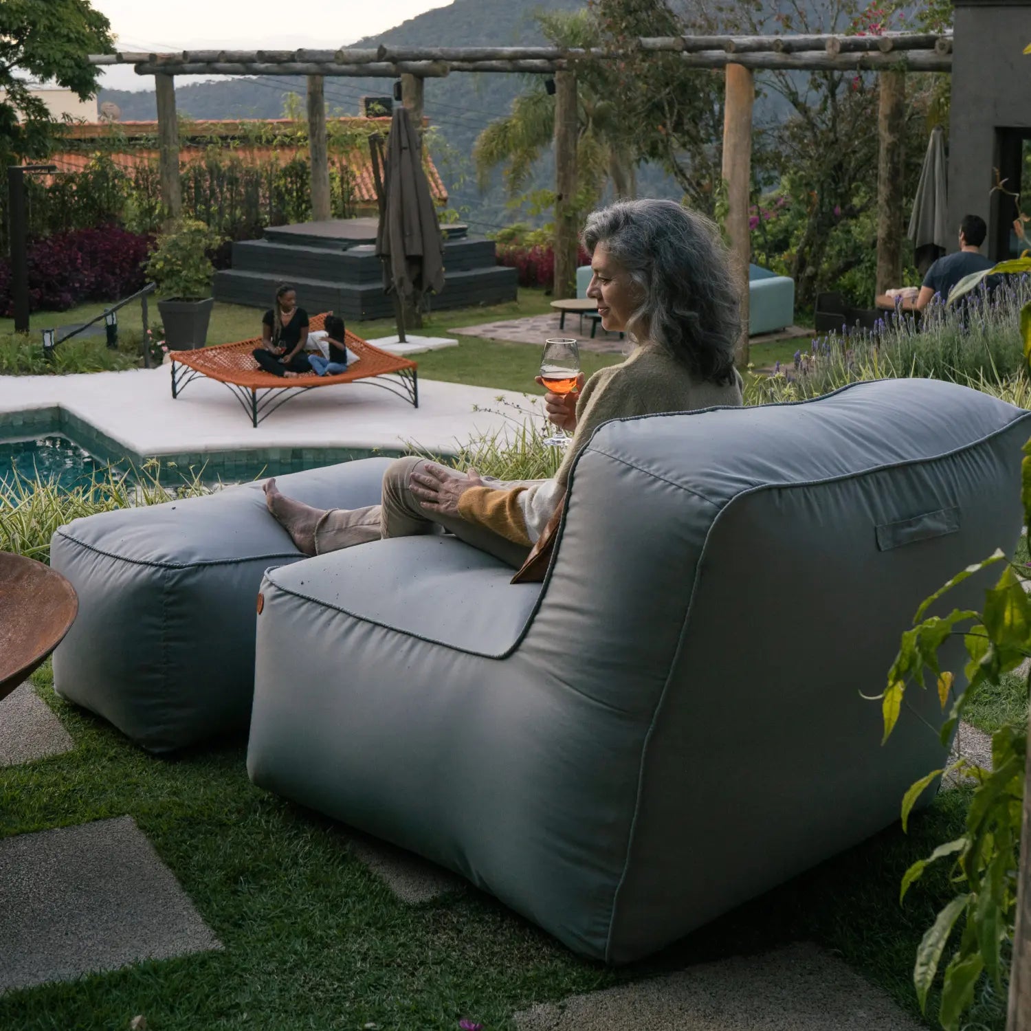 Joy Lounge Chair Garden